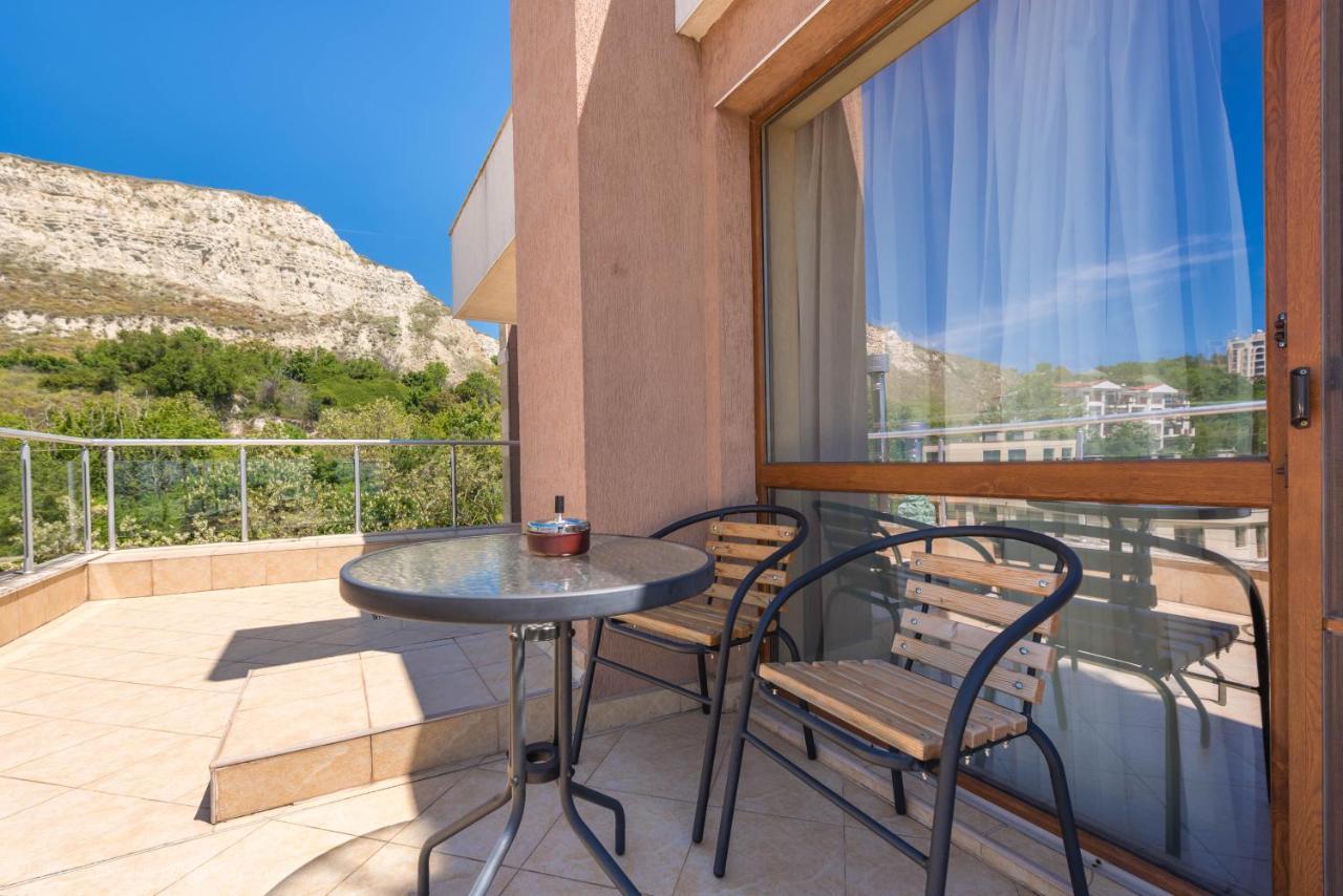 Balchik Sea View Apartment Bagian luar foto